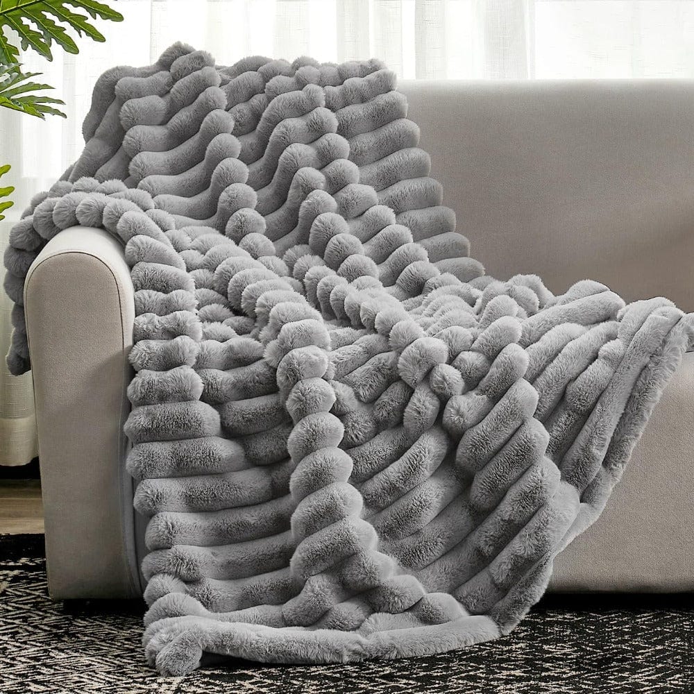 Heavenly cuddly blanket, breathable fleece, versatile, suitable for year-round use 1